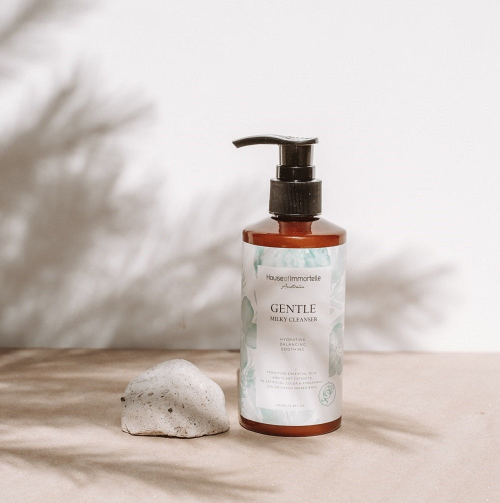 House of Immortelle 洋甘菊溫和潔顏乳 200ml